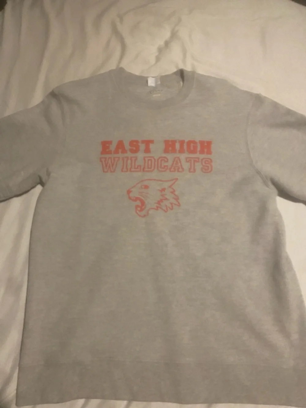 Disney Grey Logo Tee with Navy Tag Detail - Picture 1 of 3